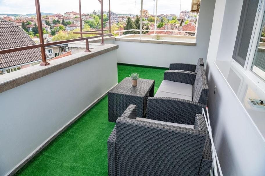 Studio Vazrozhdenska Veliko Tărnovo Esterno foto